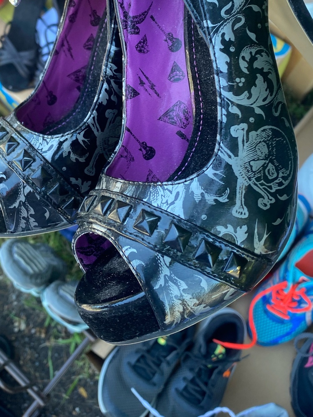 6.5 Black and Purple High Heels💜🖤